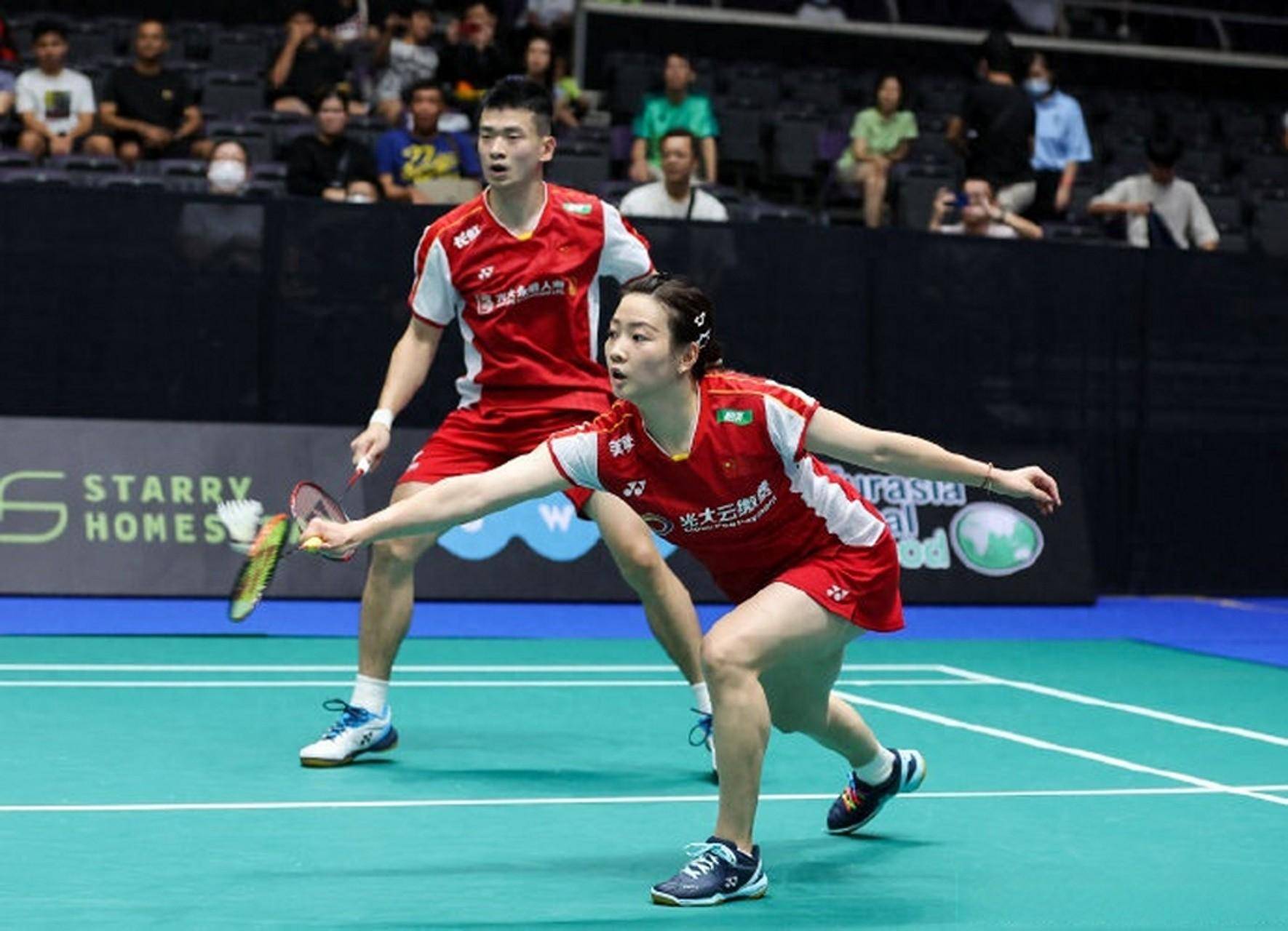 英格兰羽毛球队力克马来西亚羽毛球队,辛杜绝境逆转的简单介绍 英格兰羽毛球队力克马来西亚羽毛球队,辛杜绝境逆转的简单介绍